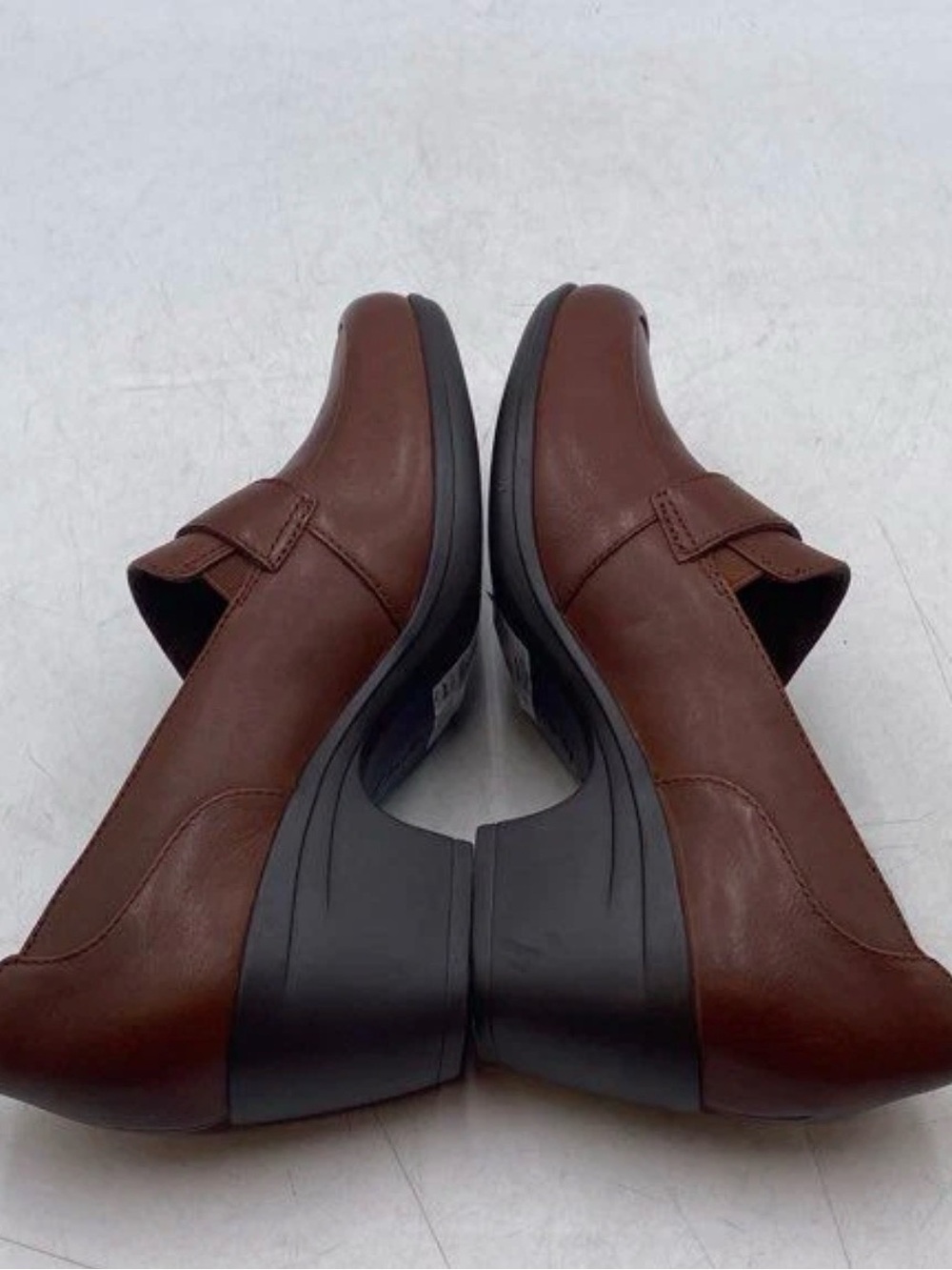 Clarks Emily Andria Brown Leather Slip-On Loafers nwot - Picture 5 of 8